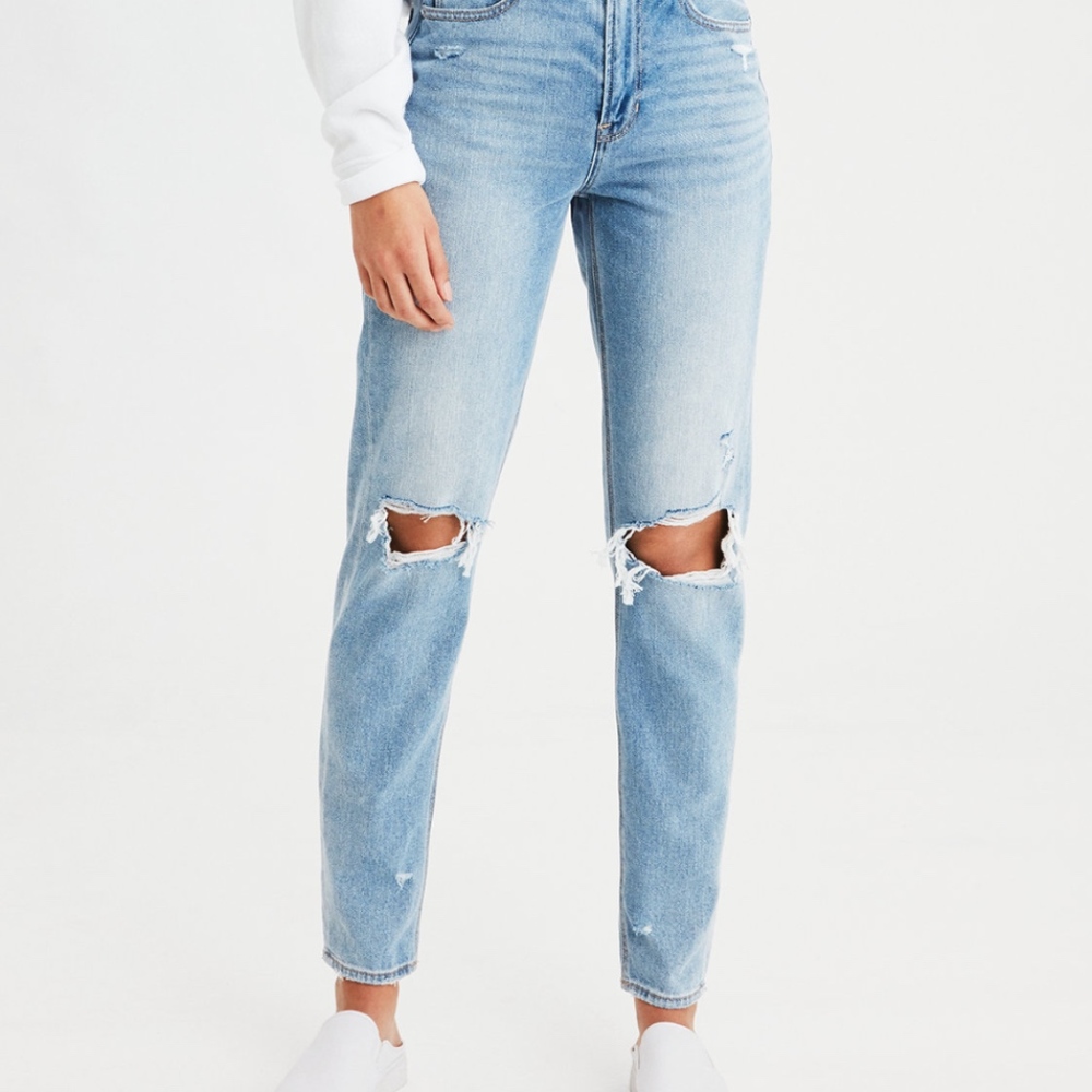American Eagle Mom Jean